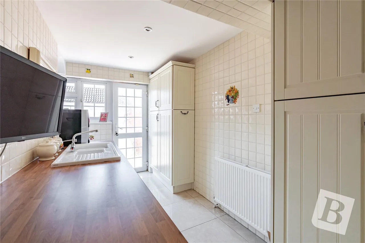 Pinewood Way, Hutton, CM13, photo 7