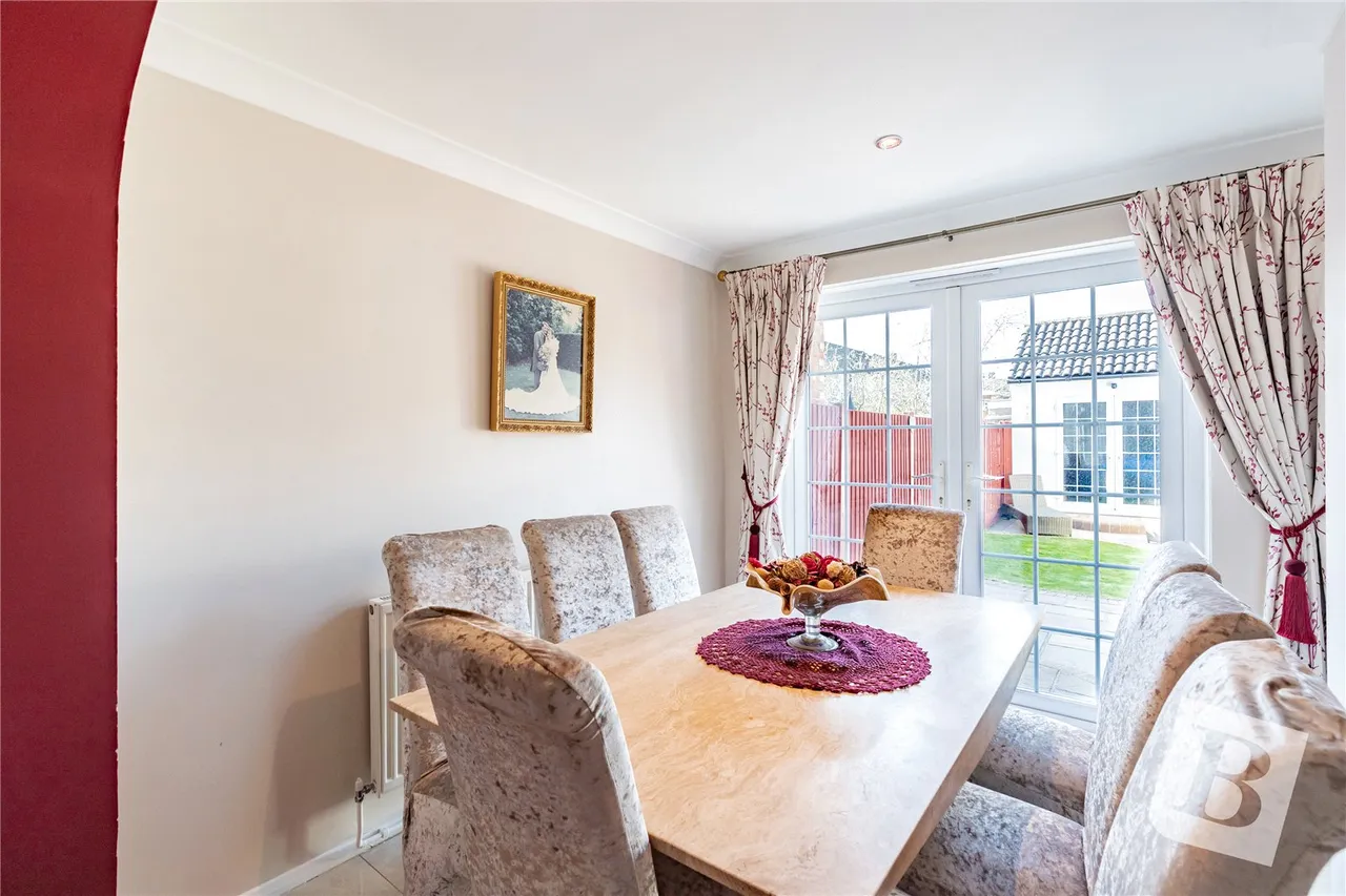 Pinewood Way, Hutton, CM13, photo 10