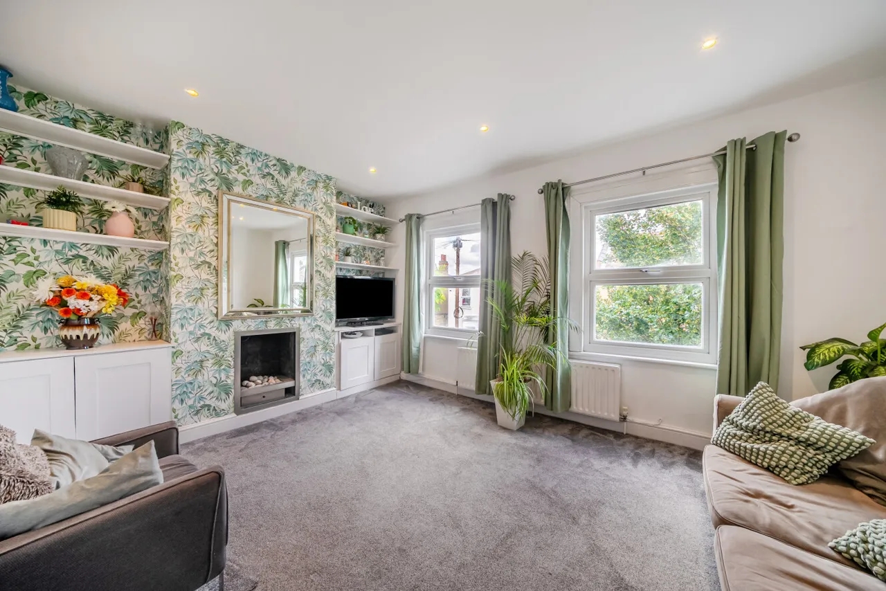 3 bed flat for sale — Norman Road, Wimbledon, London, SW19
