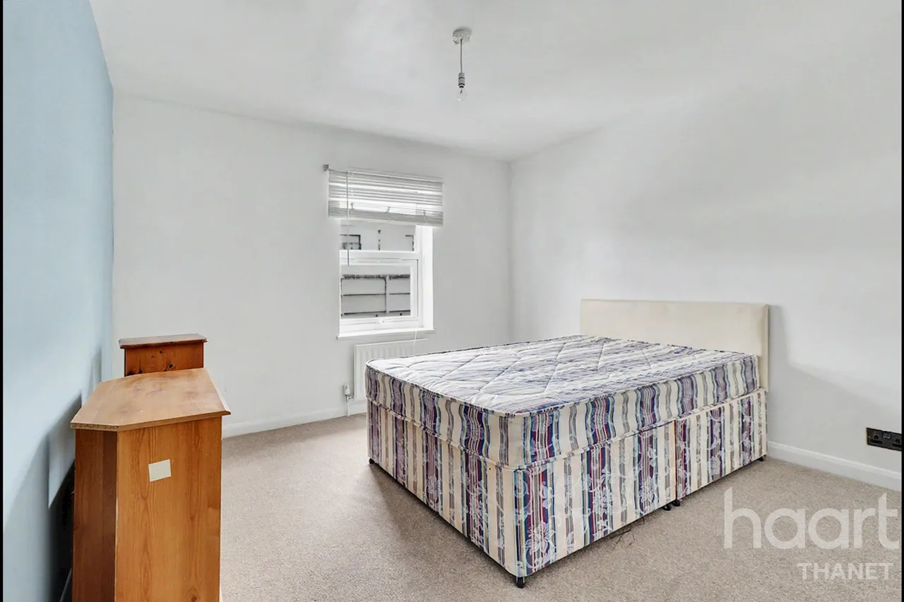 Upper Grove, Margate, CT9, photo 4