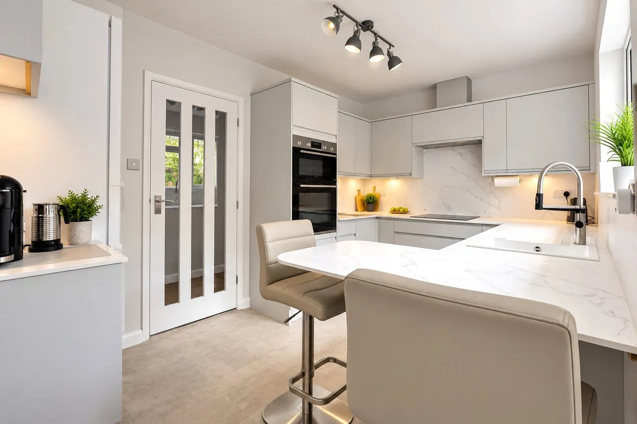 Willow Tree Road, Barnstaple, EX32, photo 4