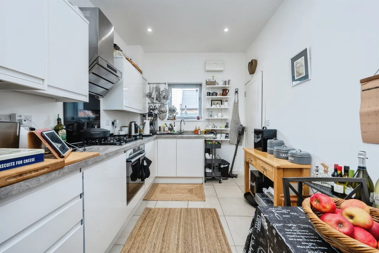 Church Lane, Bedford, MK41, photo 5