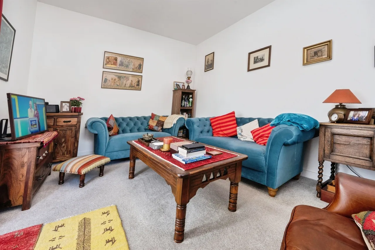 Church Lane, Bedford, MK41, photo 2