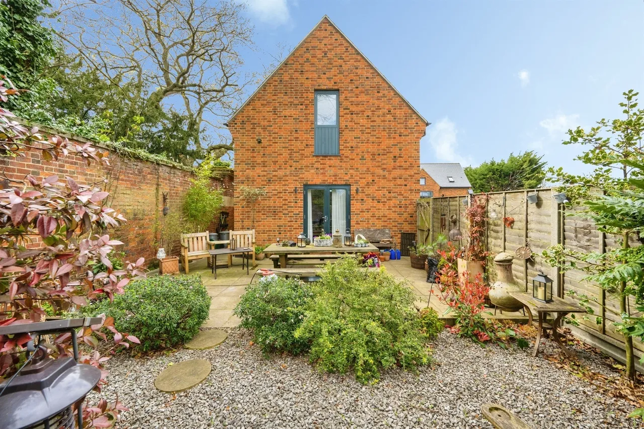 Church Lane, Bedford, MK41, photo 13