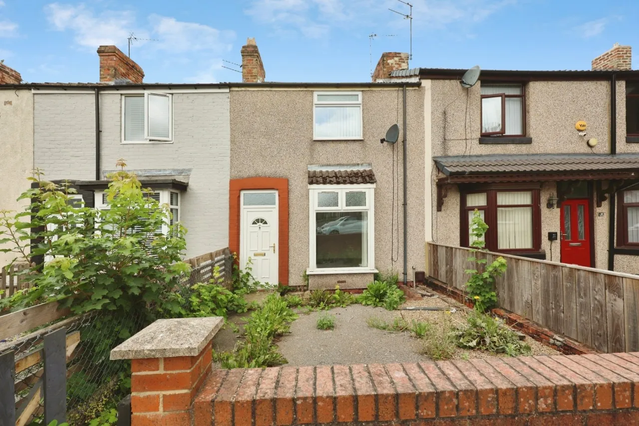 2 bed house for sale, John Street, Shildon, DL4