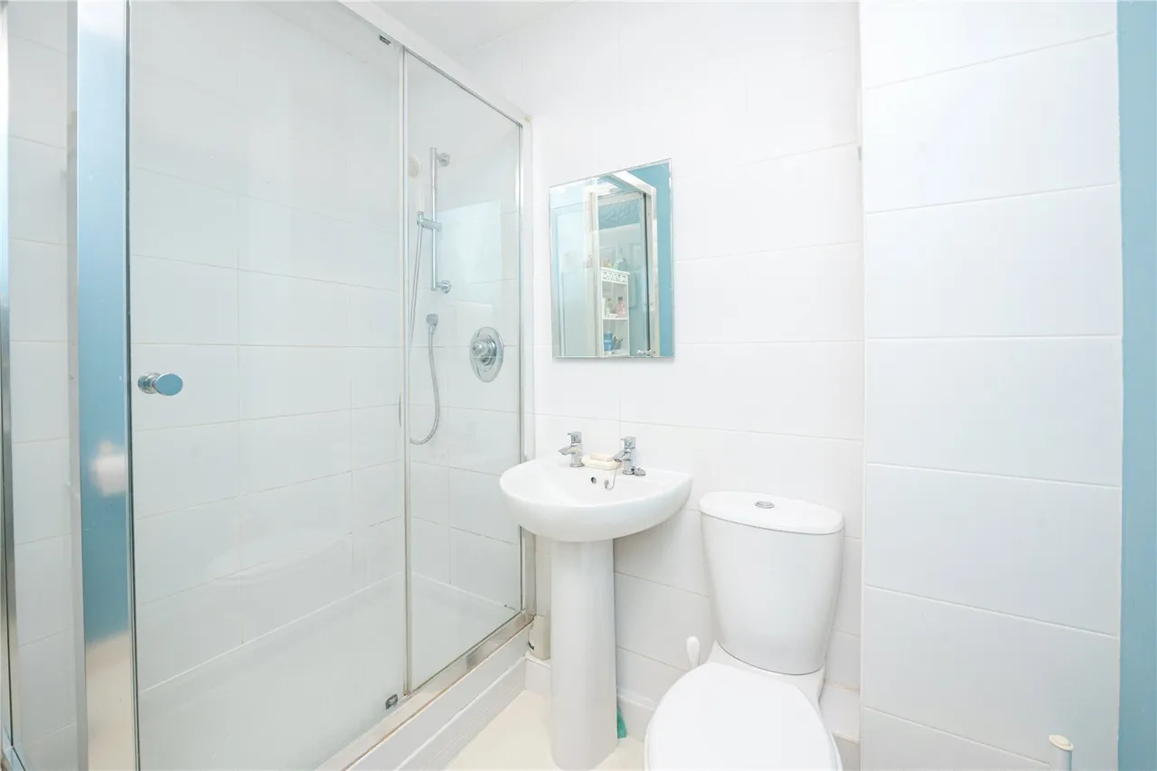 Spencer Road, Twickenham, TW2, photo 16