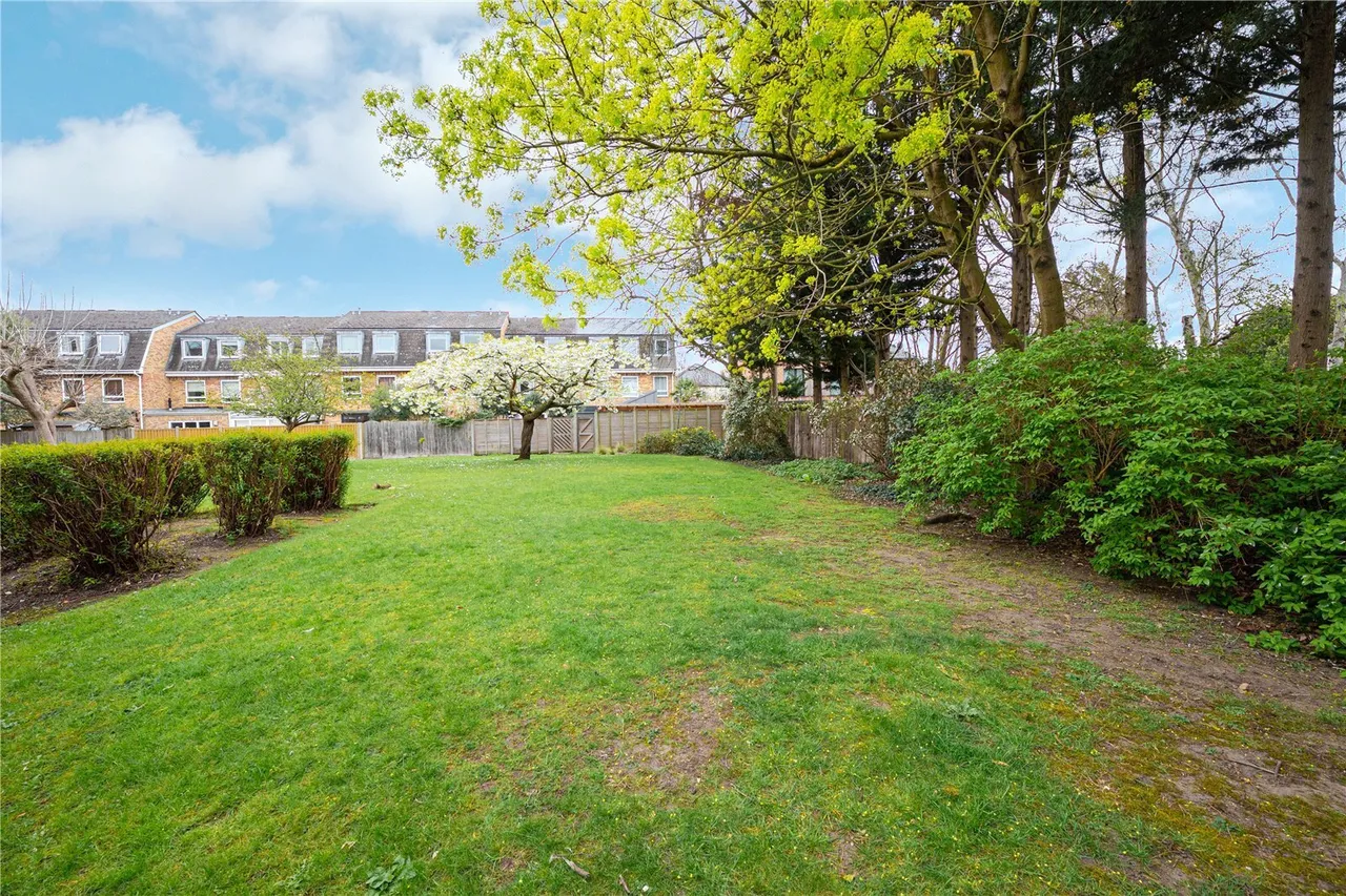 Spencer Road, Twickenham, TW2, photo 19