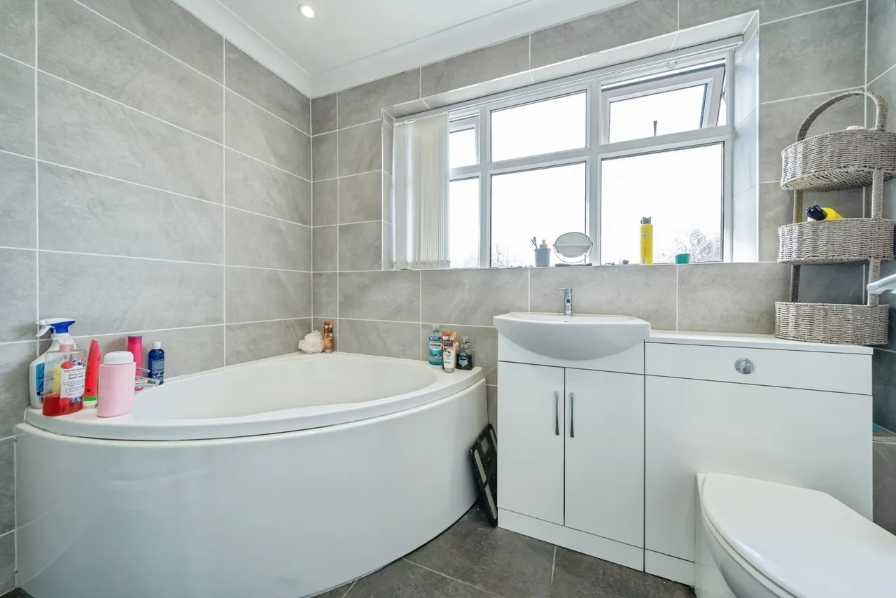 Nelson Street, Newton-le-Willows, WA12, photo 11
