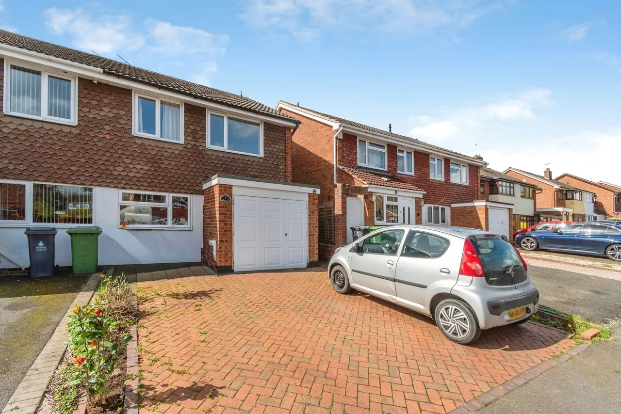 3 bed house for sale, Martin Drive, Willenhall, WV12