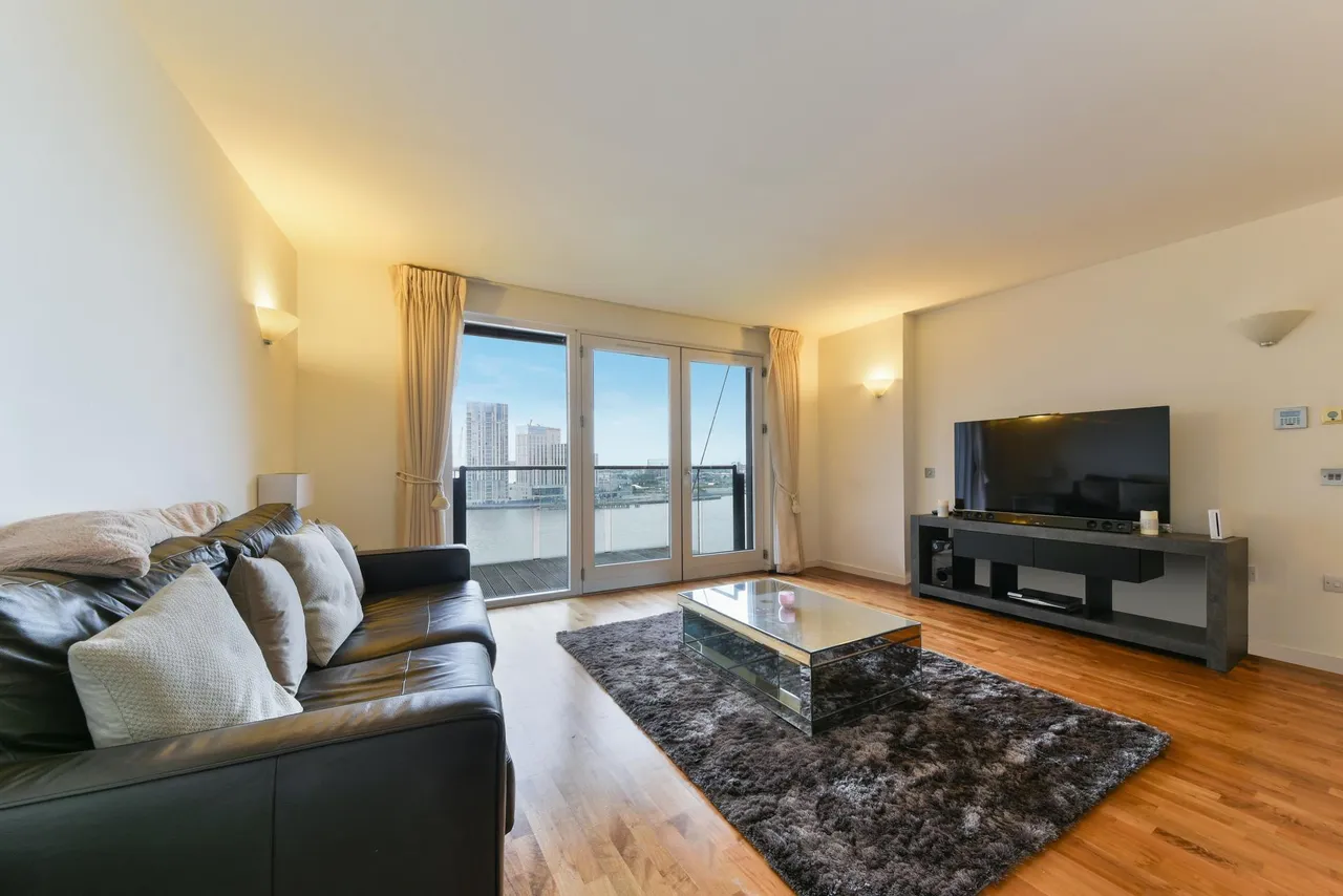 Fairmont Avenue, London, E14, photo 8