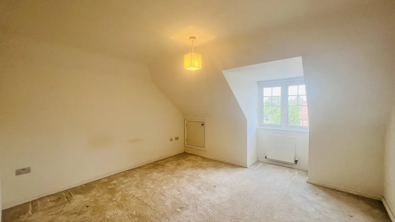 Larchfield Road, Maidenhead, SL6, photo 12