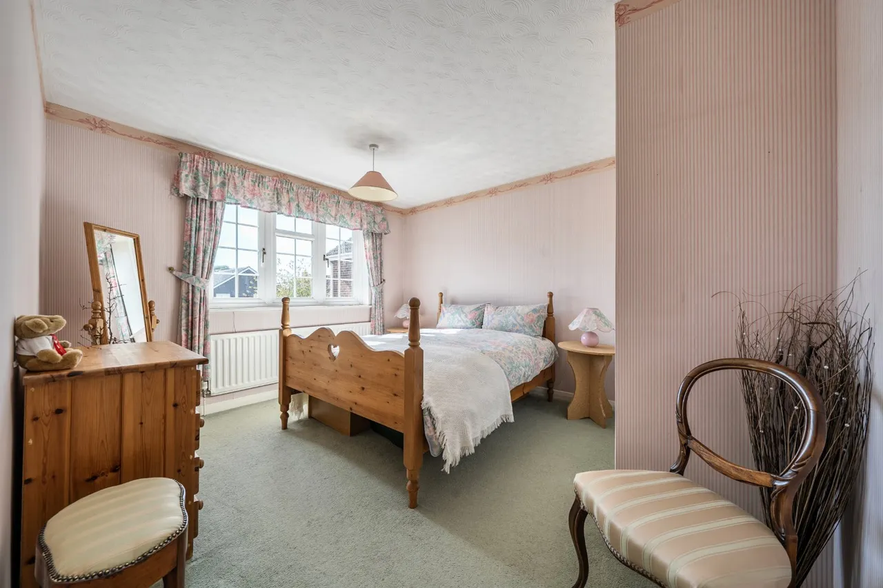 Reeves Close, West Wellow, SO51, photo 6