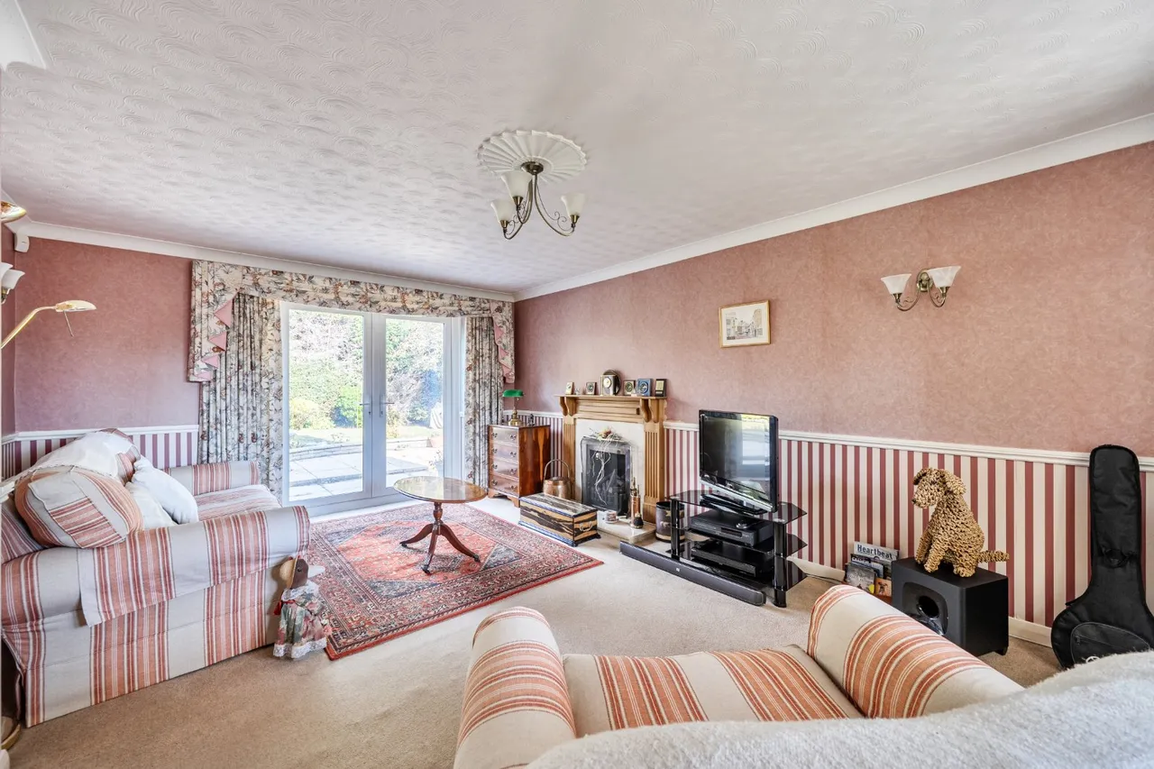 Reeves Close, West Wellow, SO51, photo 2