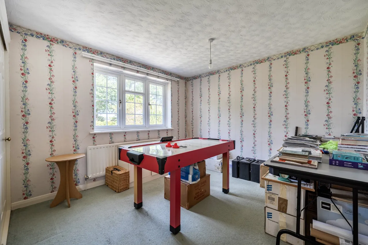 Reeves Close, West Wellow, SO51, photo 15