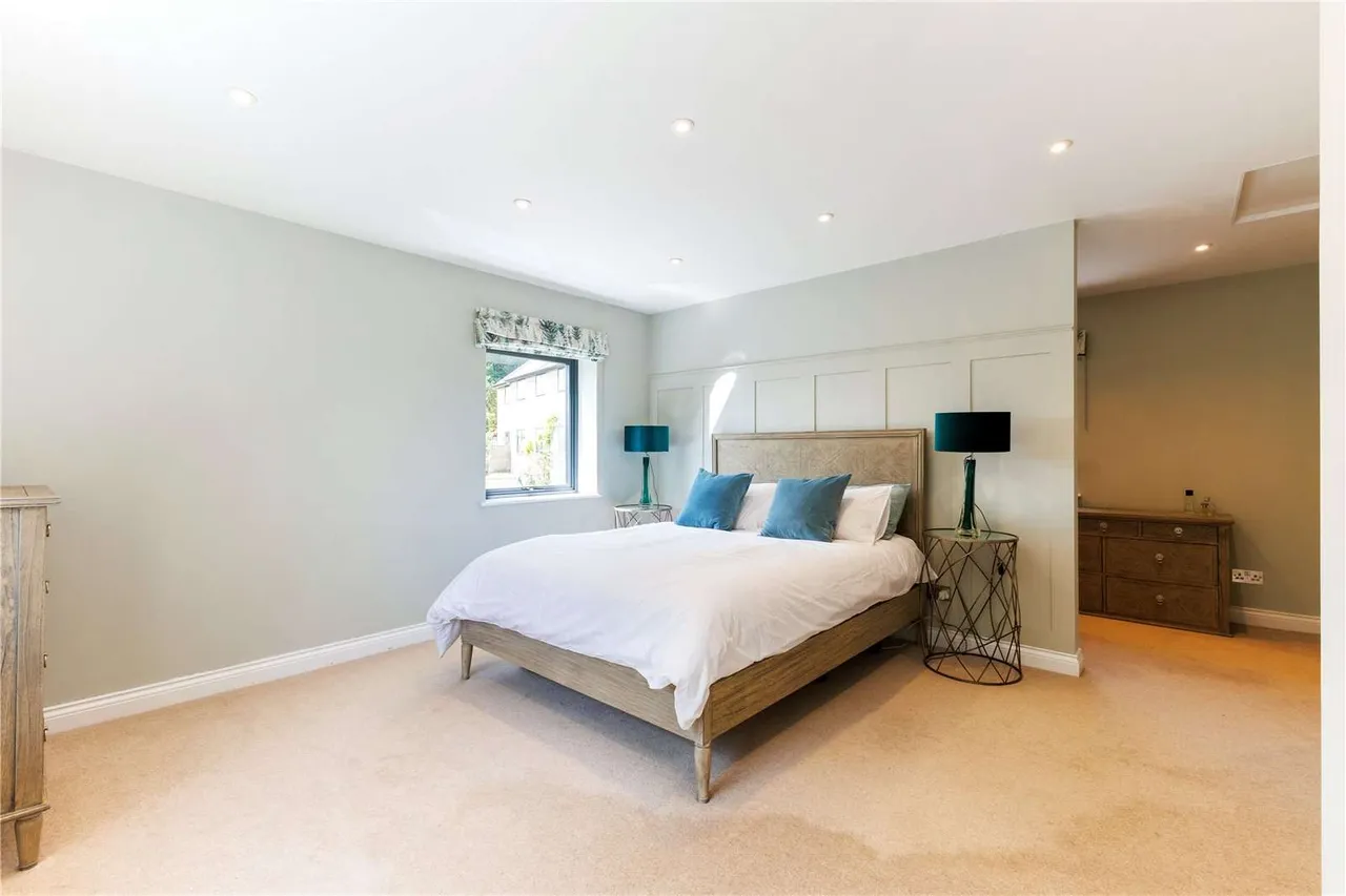 Lower Washwell Lane, Painswick, Stroud, Gloucestershire, GL6 6XW, photo 6