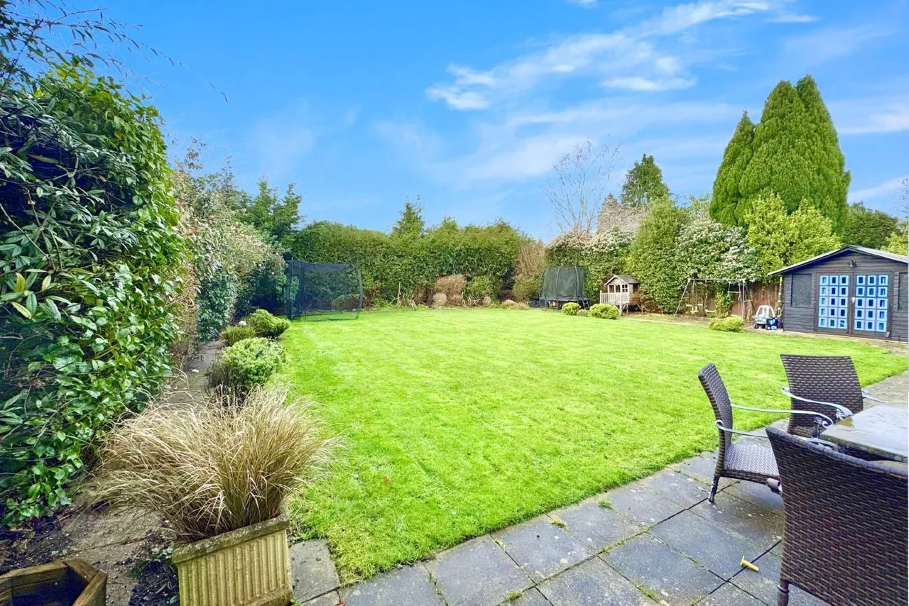 Glenferness Avenue, BH3, photo 19