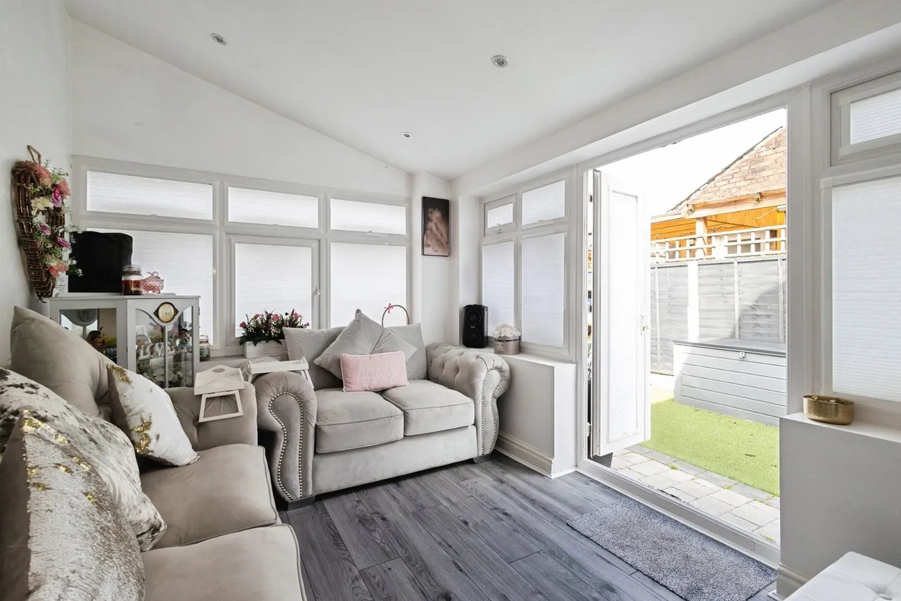 Talbot Road, HYDE, Cheshire, SK14, photo 17
