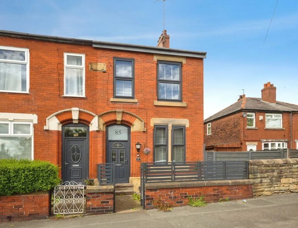3 bed house for sale — Talbot Road, HYDE, Cheshire, SK14