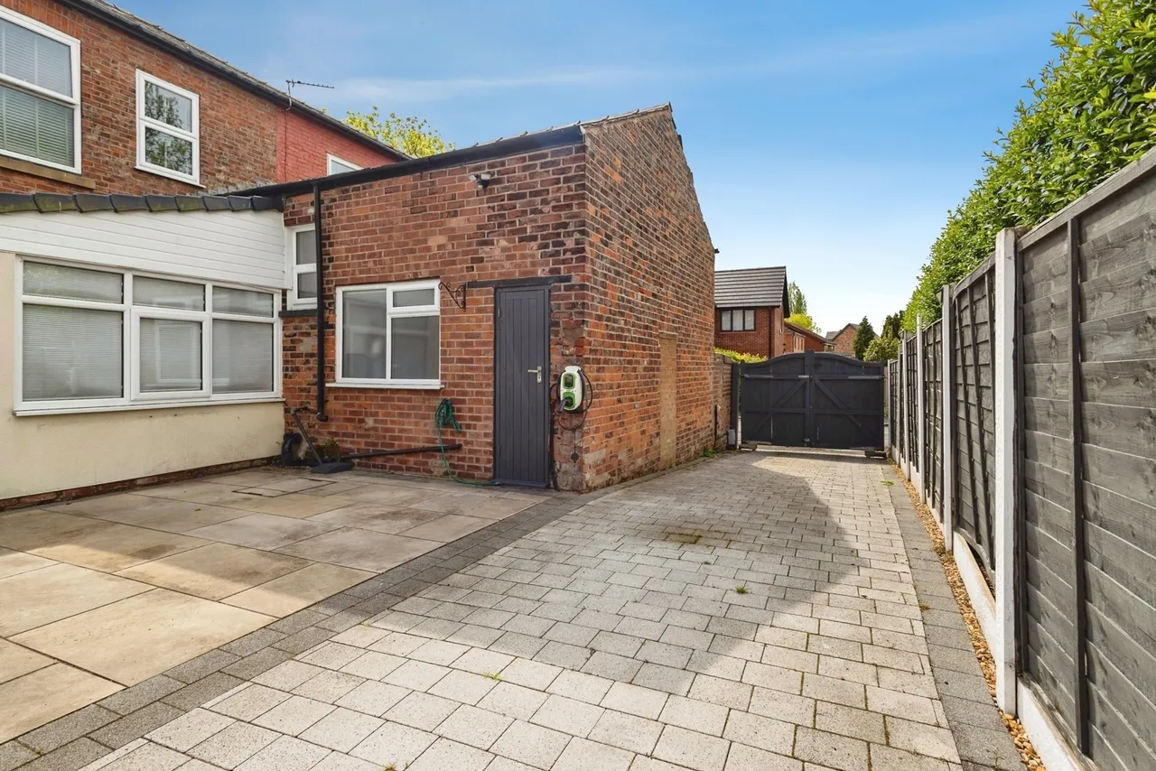 Talbot Road, HYDE, Cheshire, SK14, photo 30