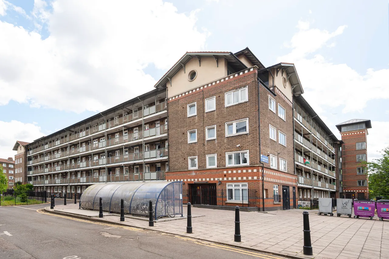 52 Ellen Wilkinson House, Usk Street, London, photo 2