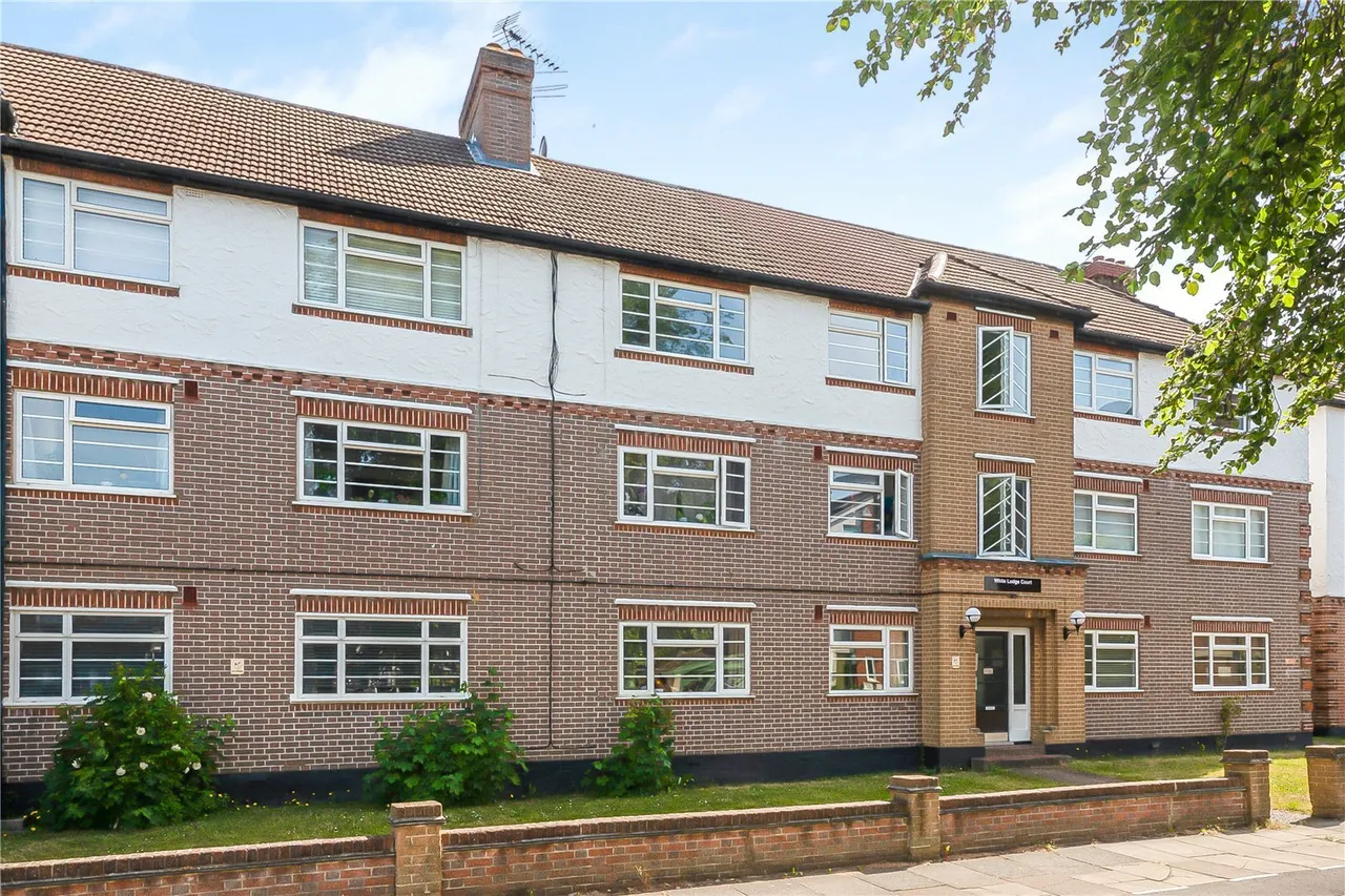2 bed flat for sale, Churchview Road, Twickenham, TW2