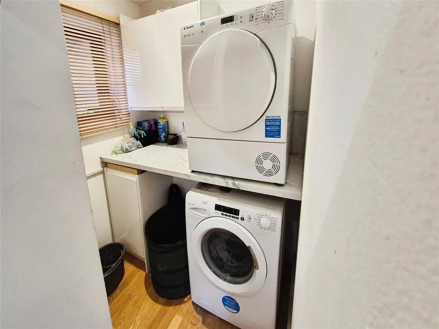Dyers Mews, Neath Hill, MK14, photo 18