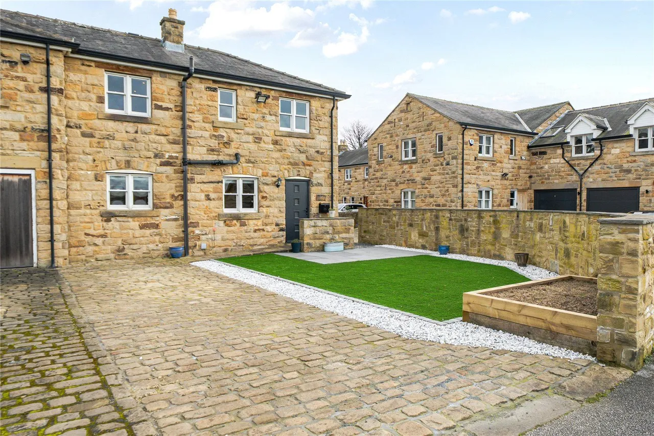 Church Side, Methley, LS26, photo 11