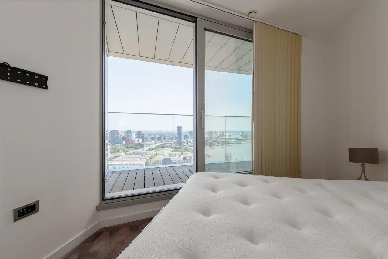 Biscayne Avenue, London, E14, photo 9