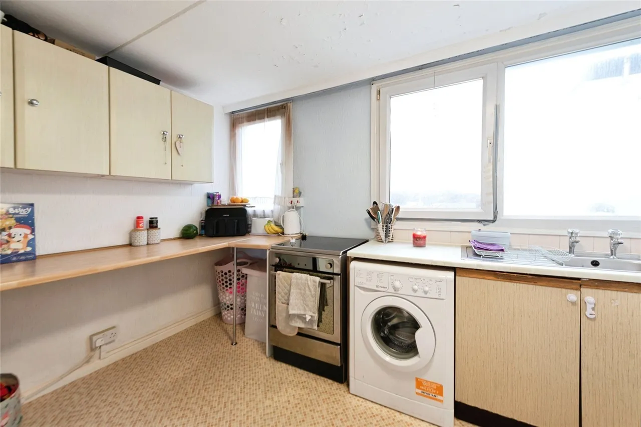 Magennis Close, Gosport, PO13, photo 7
