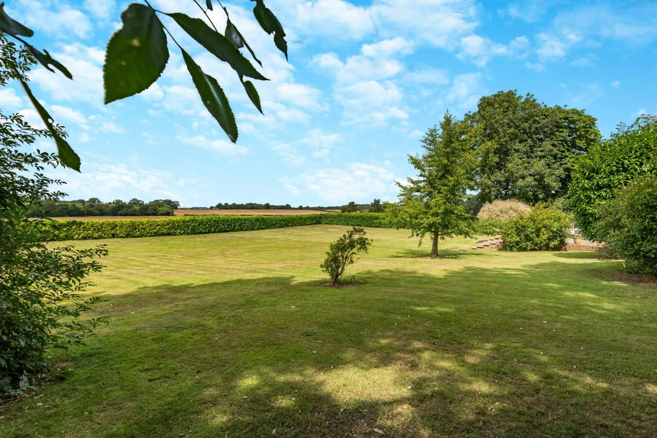 Pluckley Road, Little Chart, TN27, photo 19