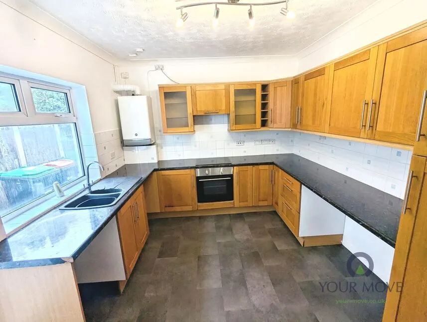 The Avenue, Sutton-in-Ashfield, NG17, photo 13