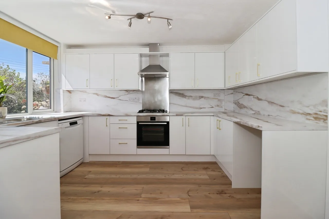 Orchard Gardens, Kingswood, Bristol, BS15, photo 2