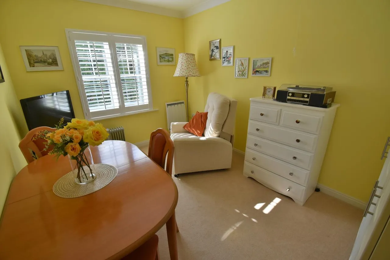 Amberwood Lodge, BH22, photo 7