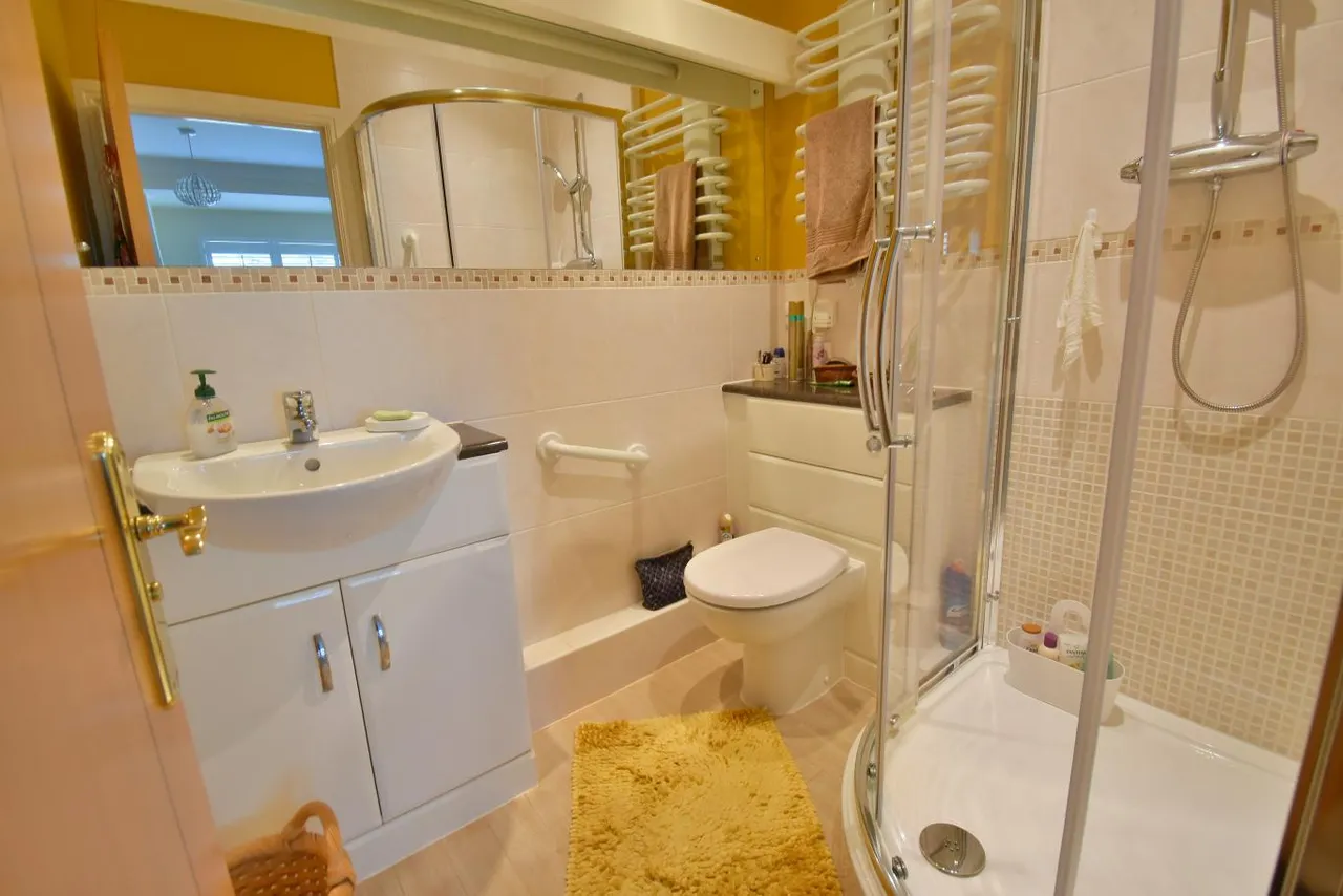 Amberwood Lodge, BH22, photo 6