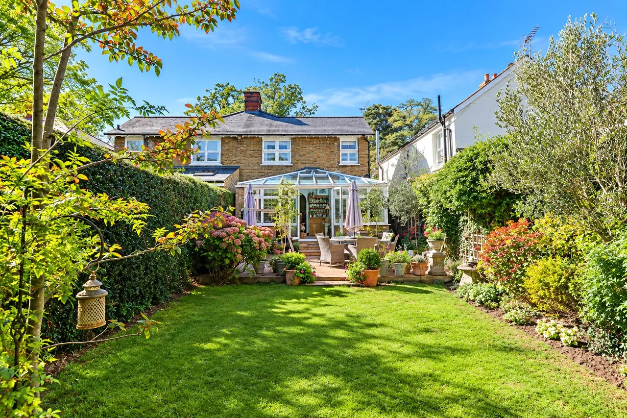 Maybury Hill, Woking, GU22, photo 21