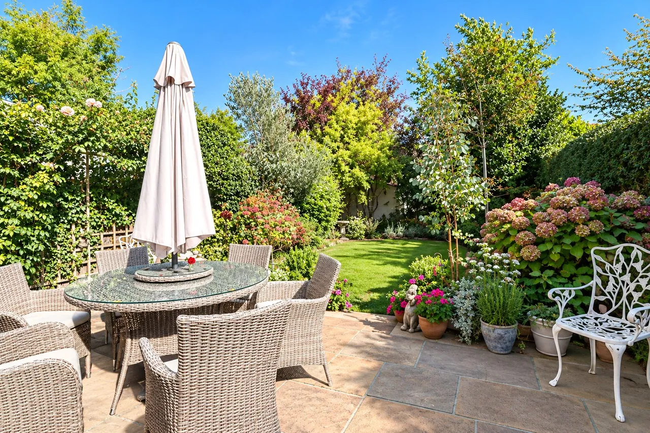 Maybury Hill, Woking, GU22, photo 20