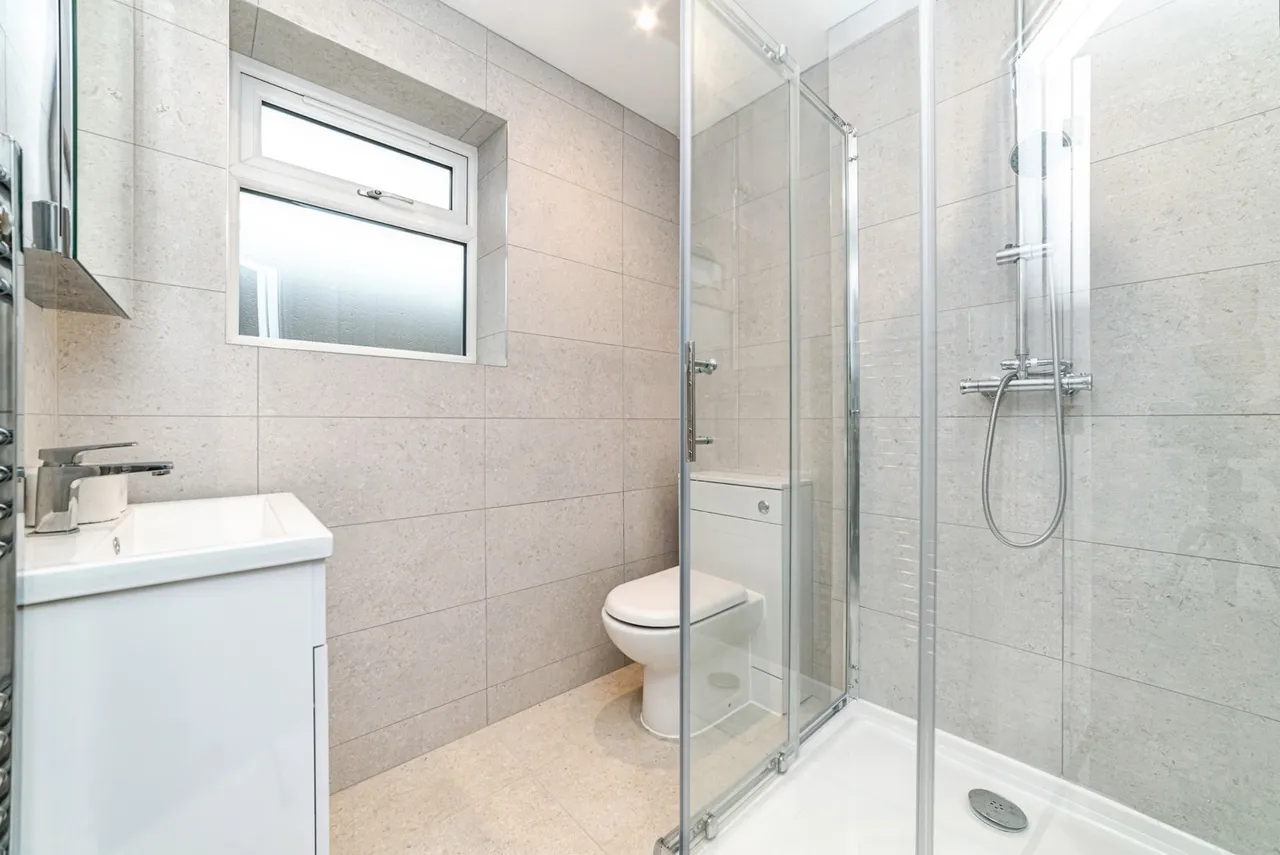 Swains Close, Tadley, RG26, photo 8