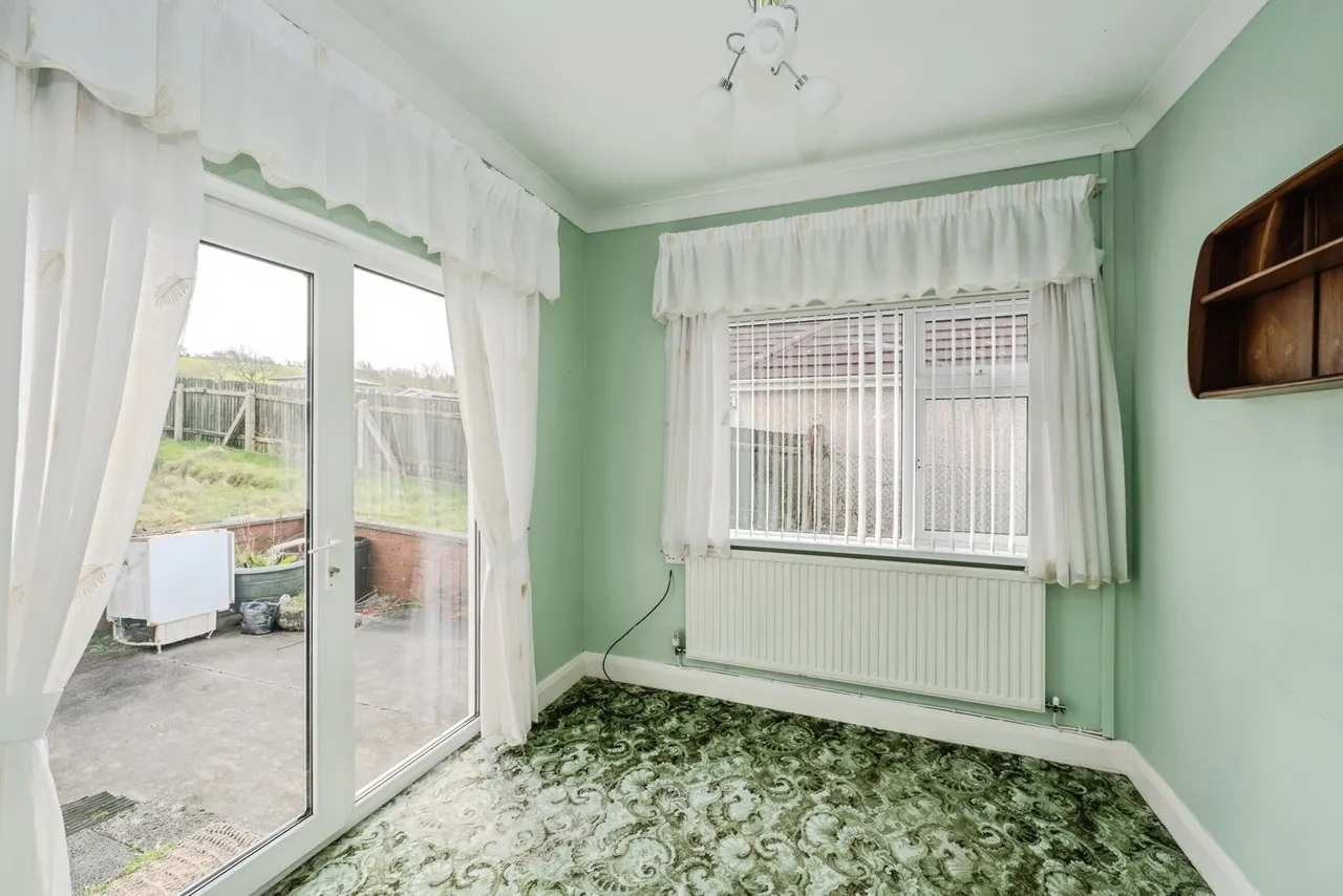 Dan Y Banc Road, Pontyates, SA15, photo 7