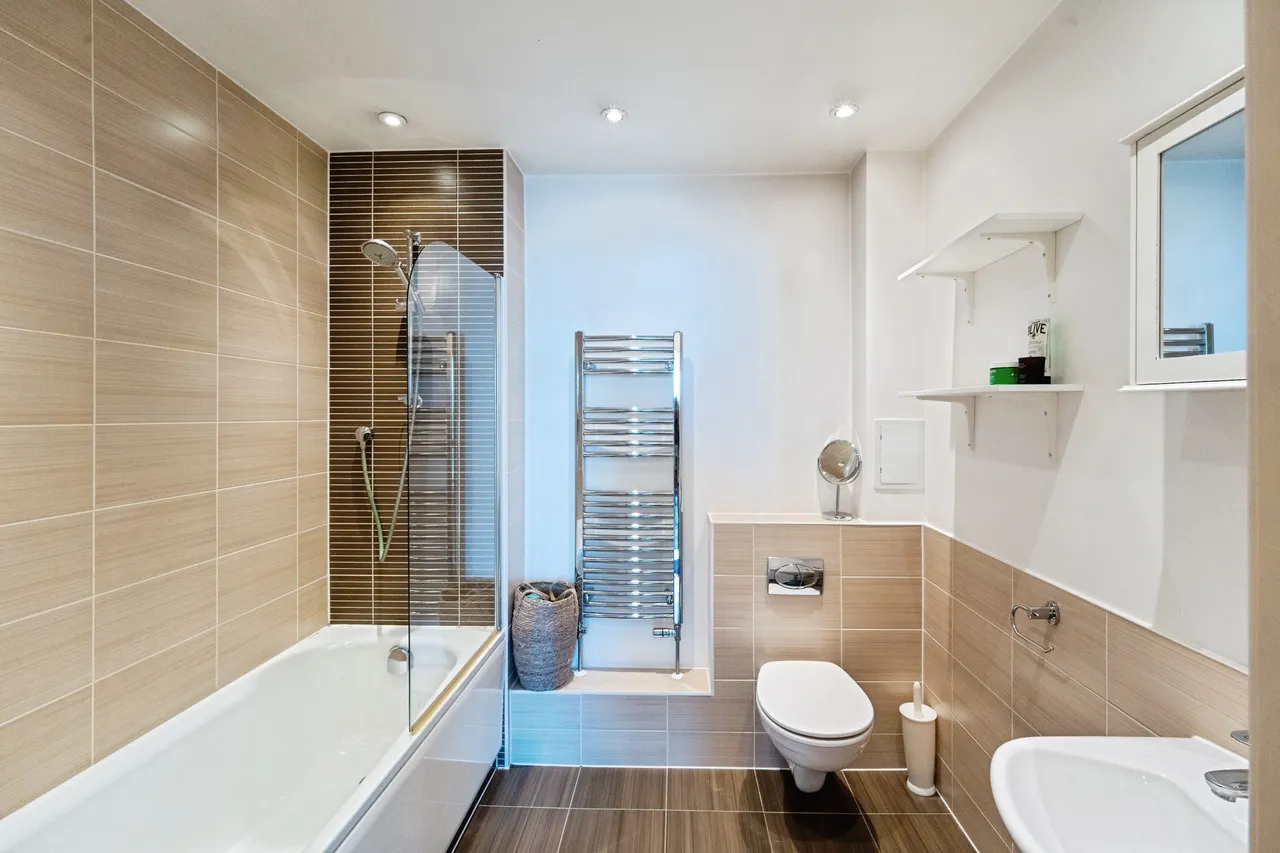 Salton Square, London, E14, photo 13