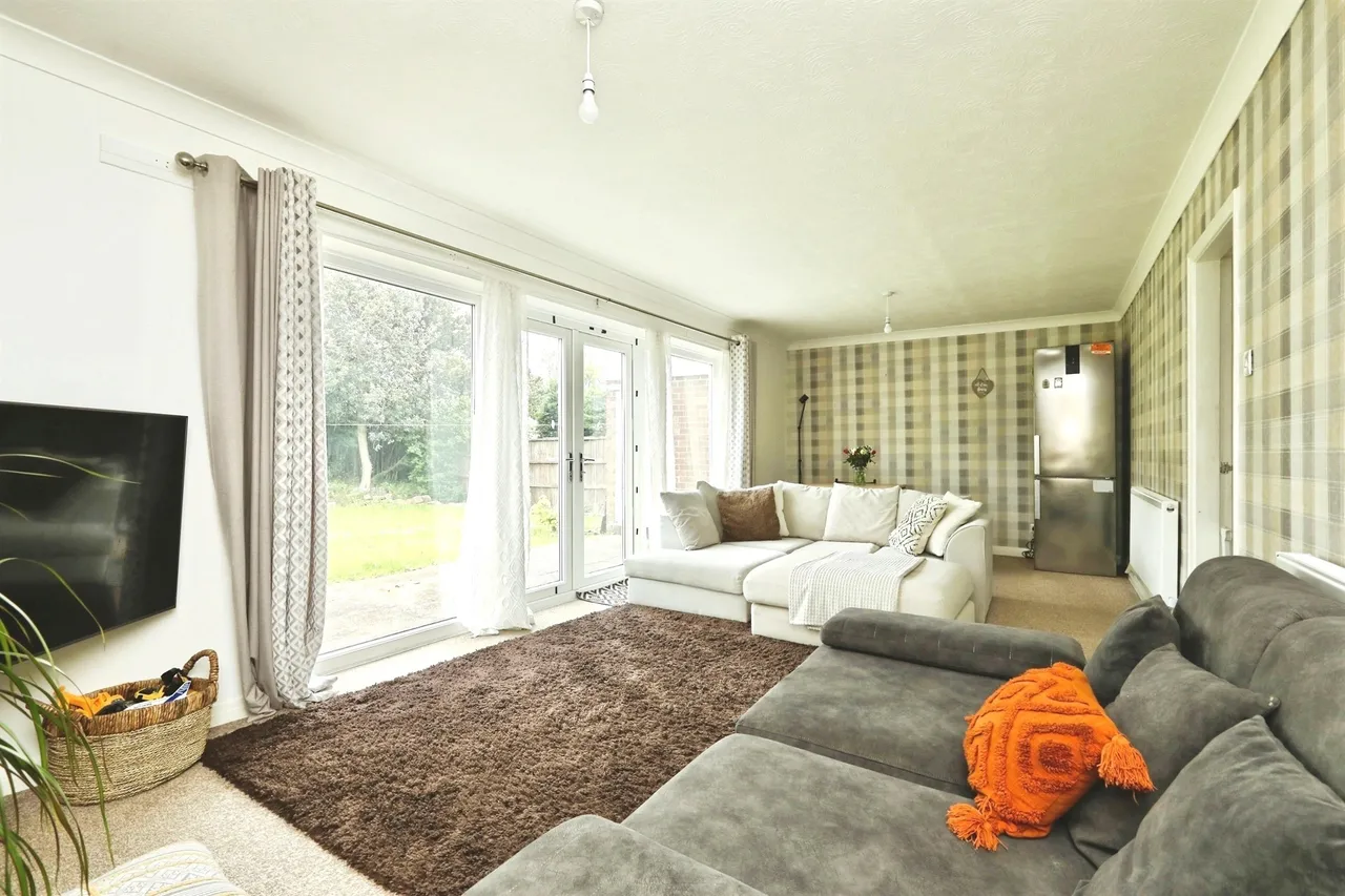 Dunniwood Avenue, Bessacarr, Doncaster, photo 3