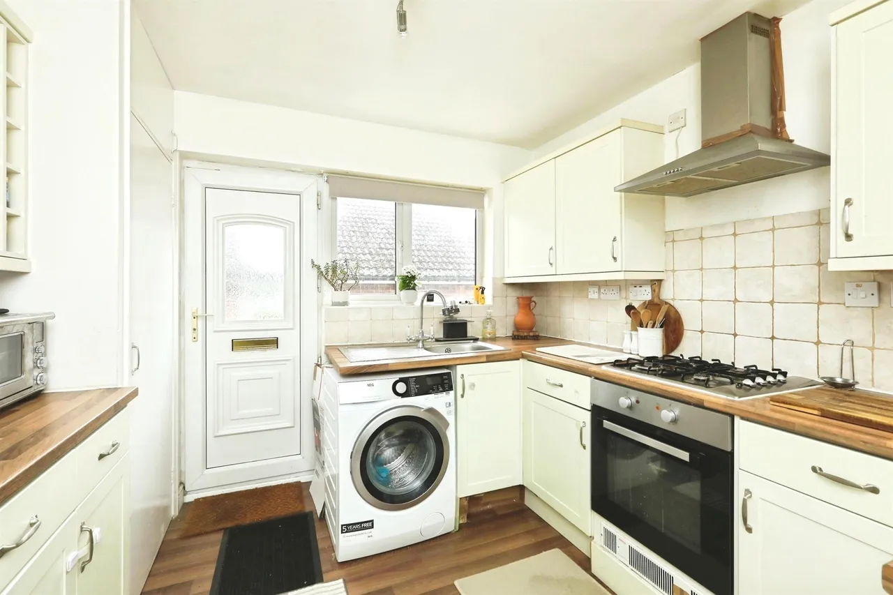 Dunniwood Avenue, Bessacarr, Doncaster, photo 5