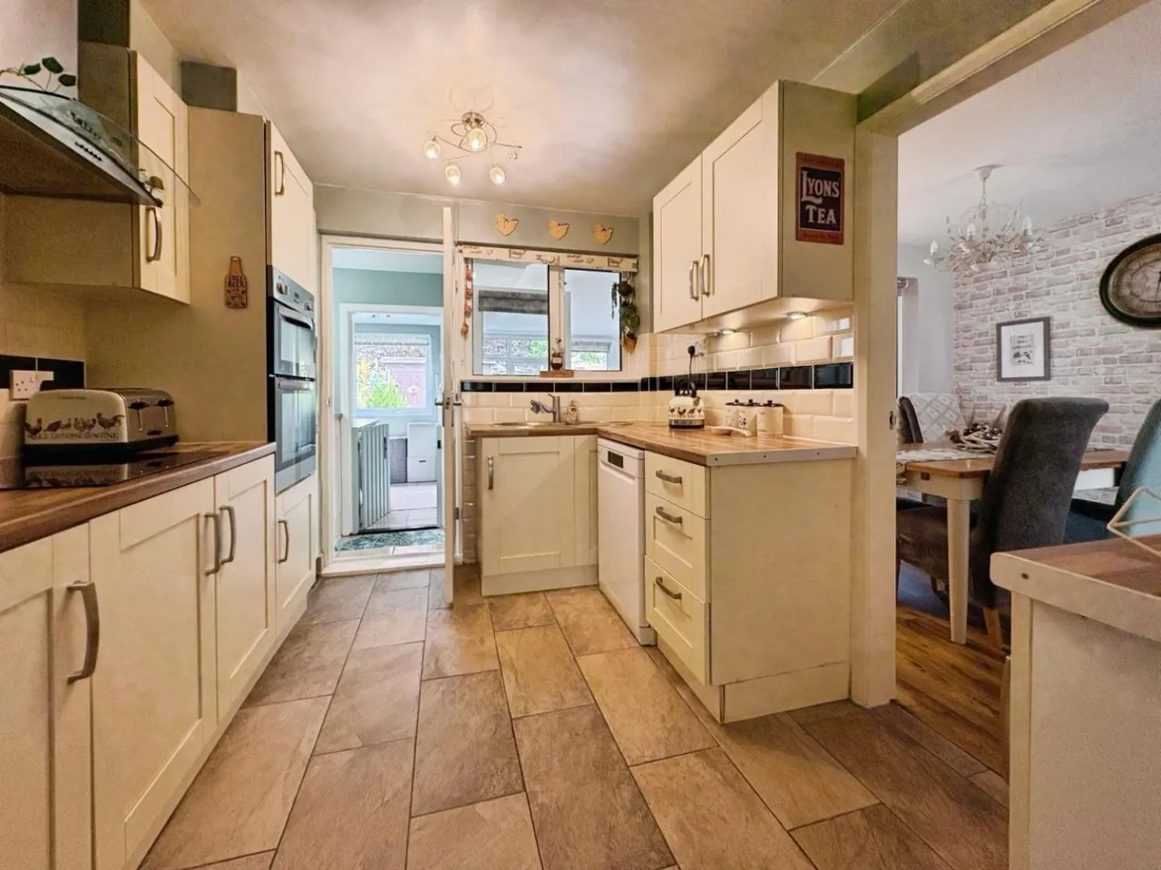 Caxton Garth, Threshfield, BD23, photo 13