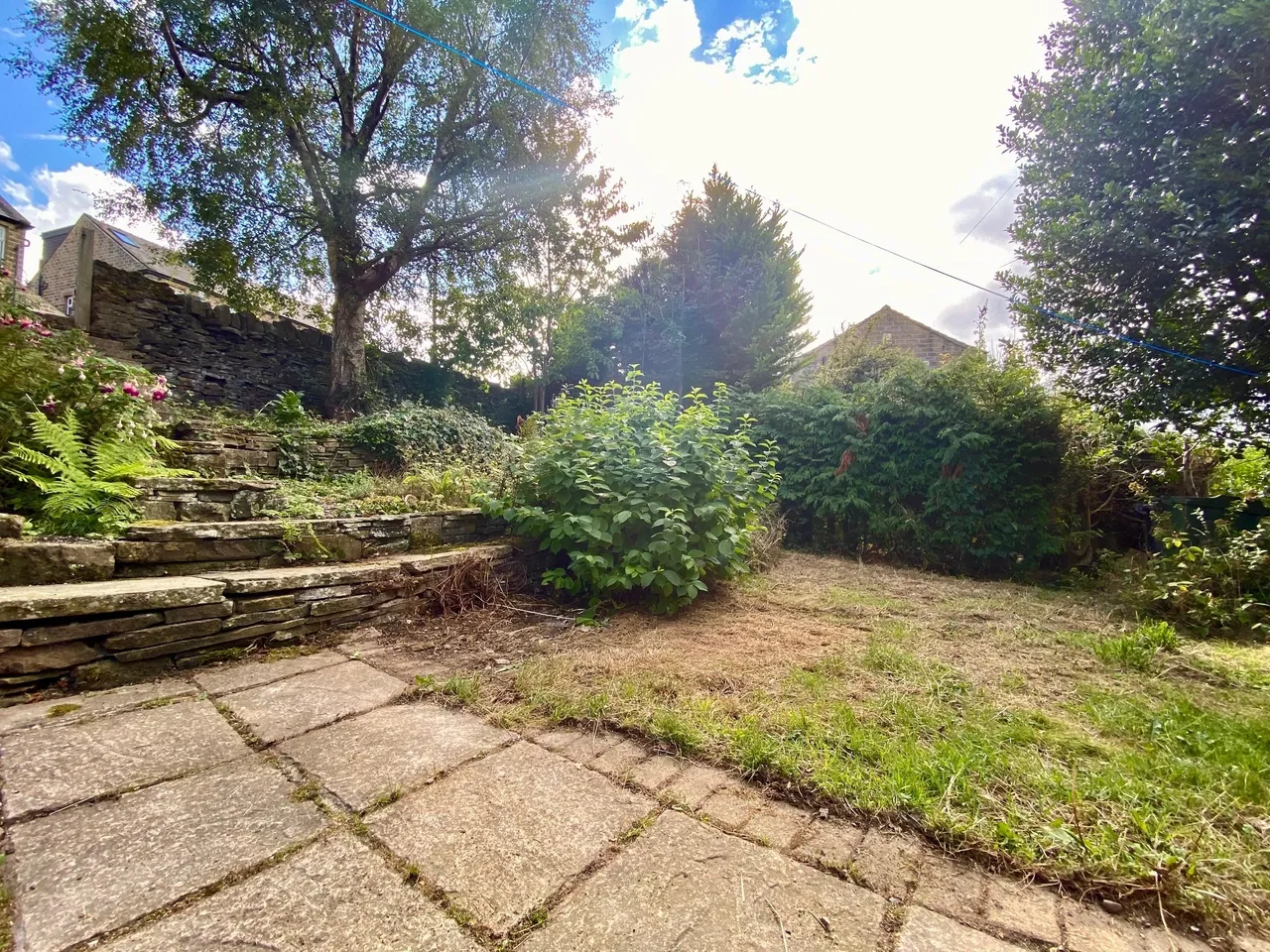 Cinderhills Road, HOLMFIRTH, photo 12