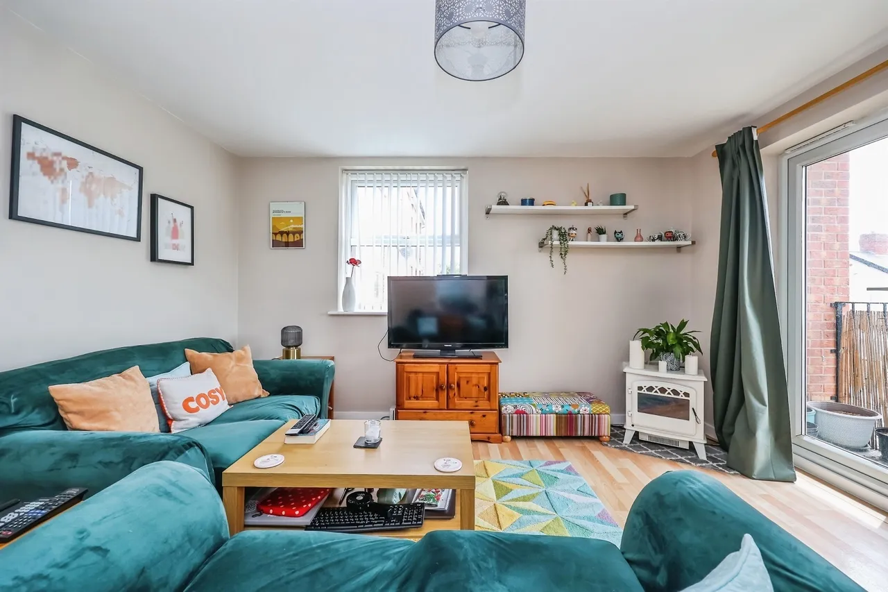 Portland Road, Hucknall, NG15, photo 3