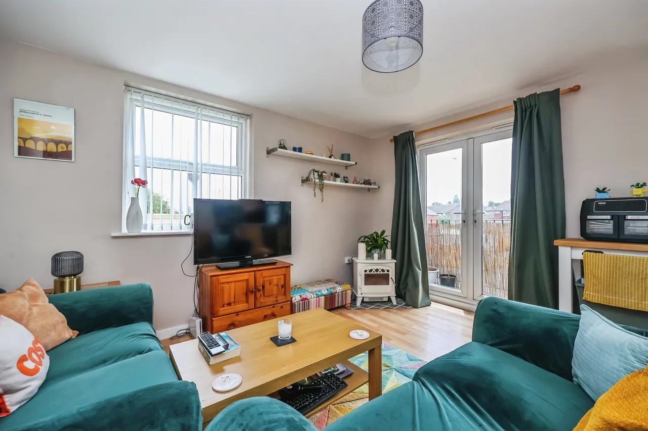 Portland Road, Hucknall, NG15, photo 13