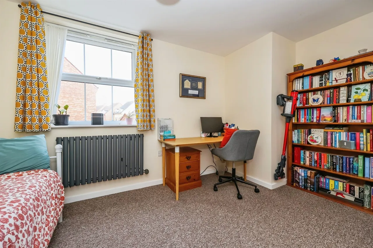 Portland Road, Hucknall, NG15, photo 16