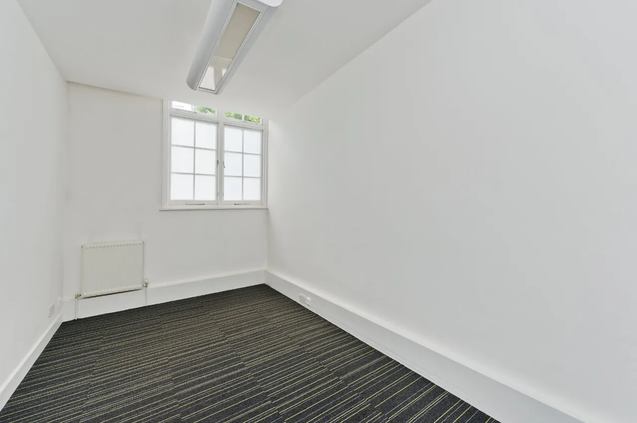 Heathfield Terrace, Chiswick, London, W4, photo 6