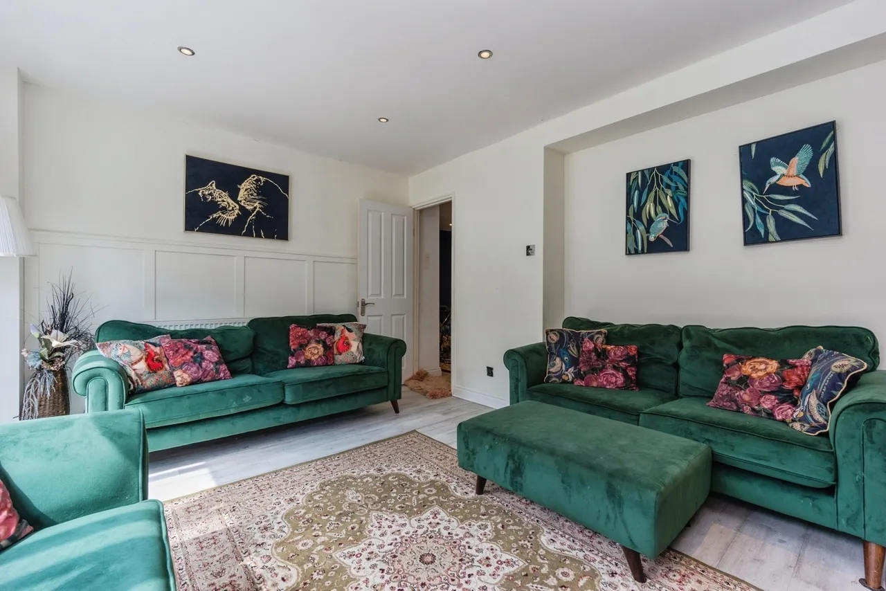Rowanswood Drive, Hyde, SK14, photo 14