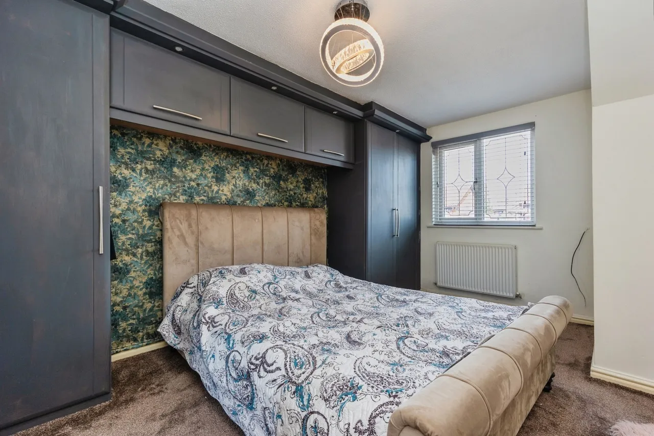 Rowanswood Drive, Hyde, SK14, photo 7