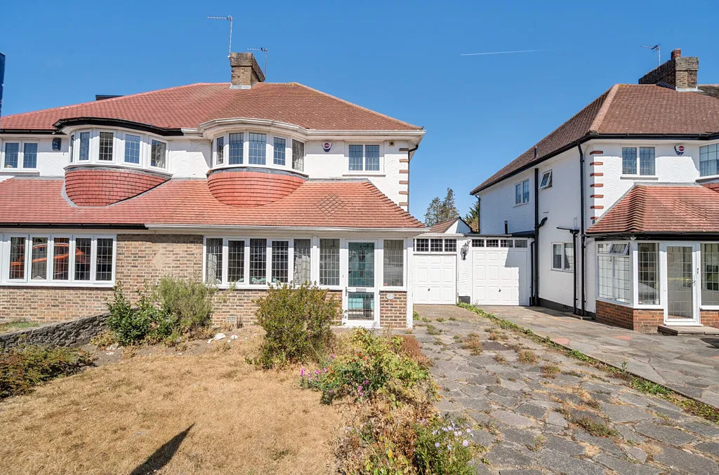 3 bed house for sale — Longlands Road, Sidcup, DA15 7LB